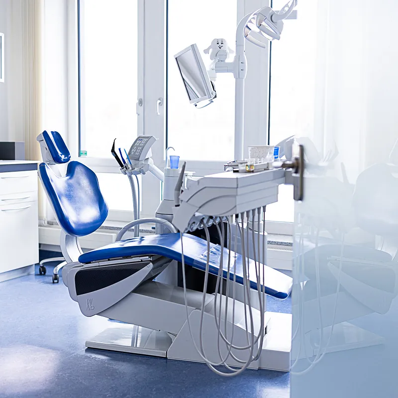 Zahnarzt Berlin Friedenau, Zahnarztpraxis Friedenau, Zahnarzt Kuhnke, Markus Kuhnke, Zahnarzt Friedenau, Zahnschmerzen, Wurzelkanalbehandlung, Zahnfleischentzündung, Parodontose, Prophylaxe, Professionelle Zahnreinigung, Zahnreinigung, Bleaching, Zahnaufhellung, Zahnarzt, Zahnarzt Berlin, Zahnarzt