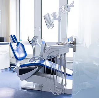 Zahnarzt Berlin Friedenau, Zahnarztpraxis Friedenau, Zahnarzt Kuhnke, Markus Kuhnke, Zahnarzt Friedenau, Zahnschmerzen, Wurzelkanalbehandlung, Zahnfleischentzündung, Parodontose, Prophylaxe, Professionelle Zahnreinigung, Zahnreinigung, Bleaching, Zahnaufhellung, Zahnarzt, Zahnarzt Berlin, Zahnarzt
