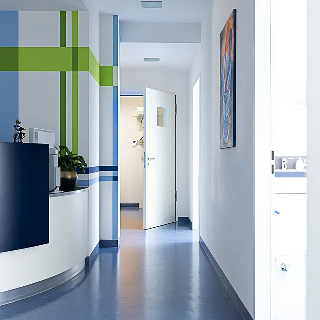 Zahnarzt Berlin Friedenau, Zahnarztpraxis Friedenau, Zahnarzt Kuhnke, Markus Kuhnke, Zahnarzt Friedenau, Zahnschmerzen, Wurzelkanalbehandlung, Zahnfleischentzündung, Parodontose, Prophylaxe, Professionelle Zahnreinigung, Zahnreinigung, Bleaching, Zahnaufhellung, Zahnarzt, Zahnarzt Berlin, Zahnarzt